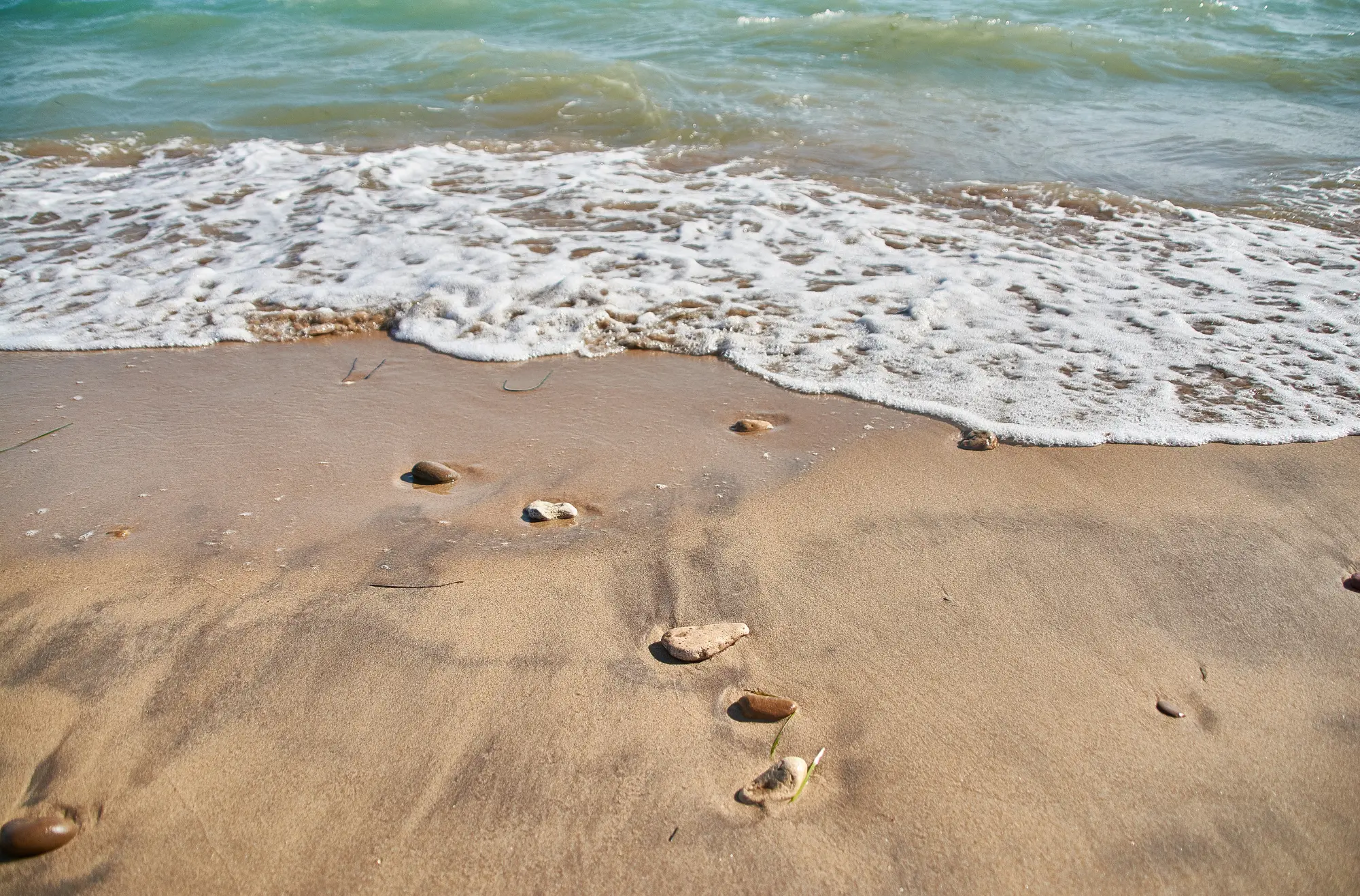 Giugno in Sicilia - Vista sulle spiagge di Butera