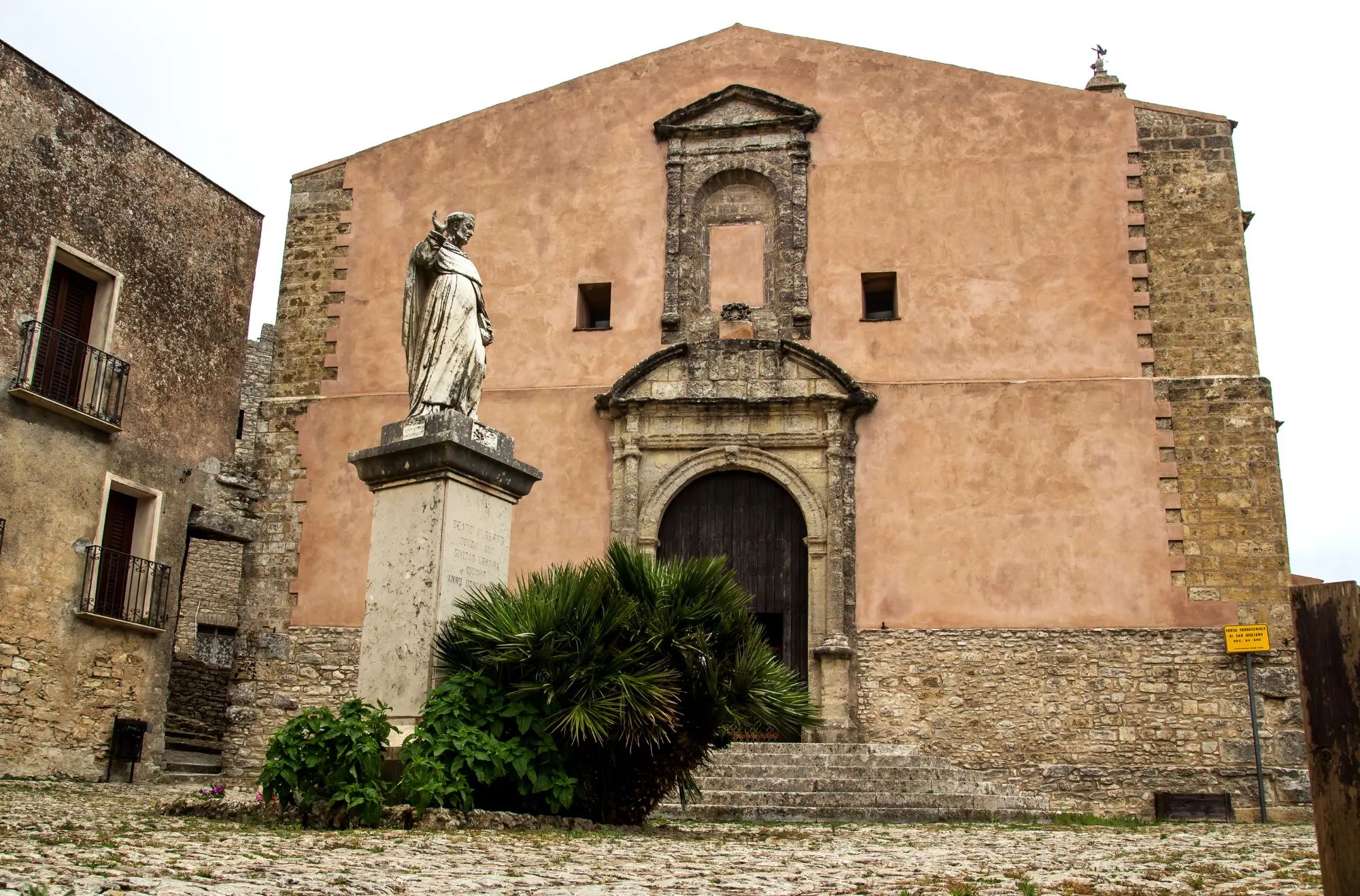 La chiesa di San Giuliano a Erice
