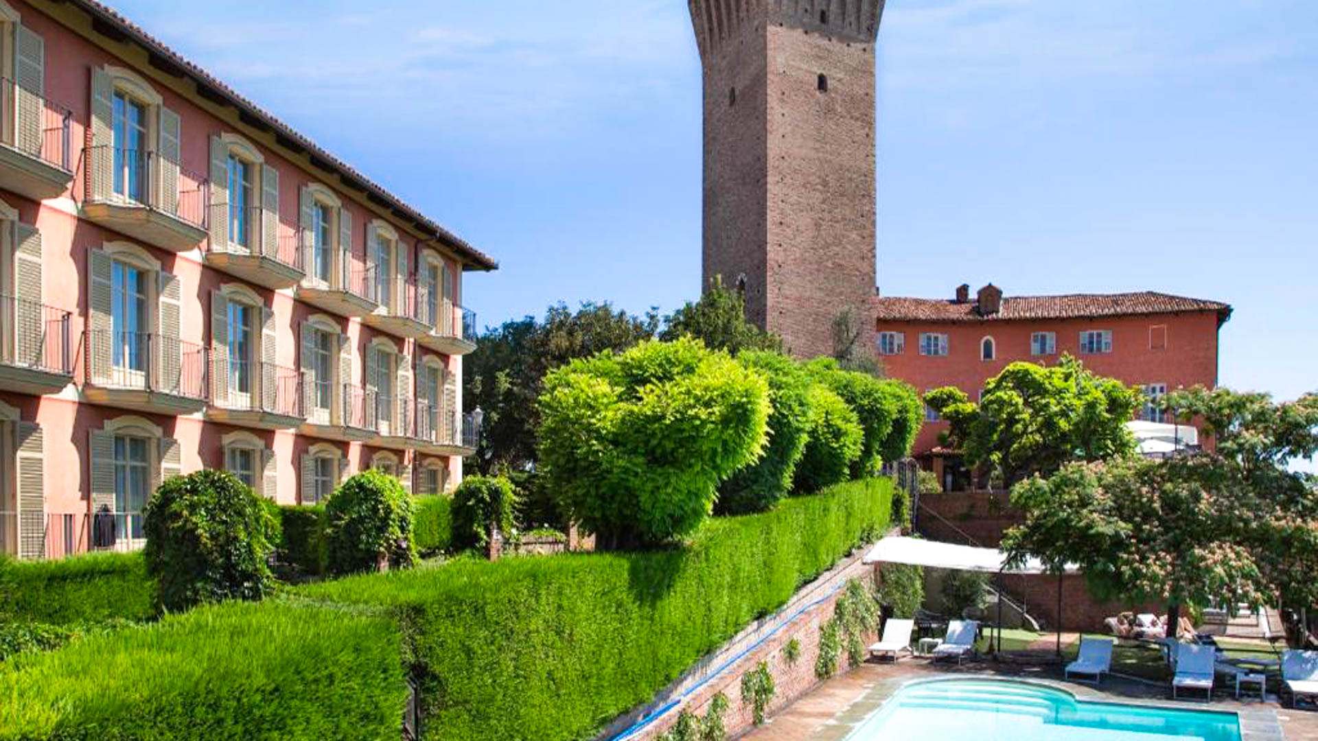 Hotel Castello Di Santa Vittoria, Santa Vittoria D’Alba, Cuneo - Piemonte